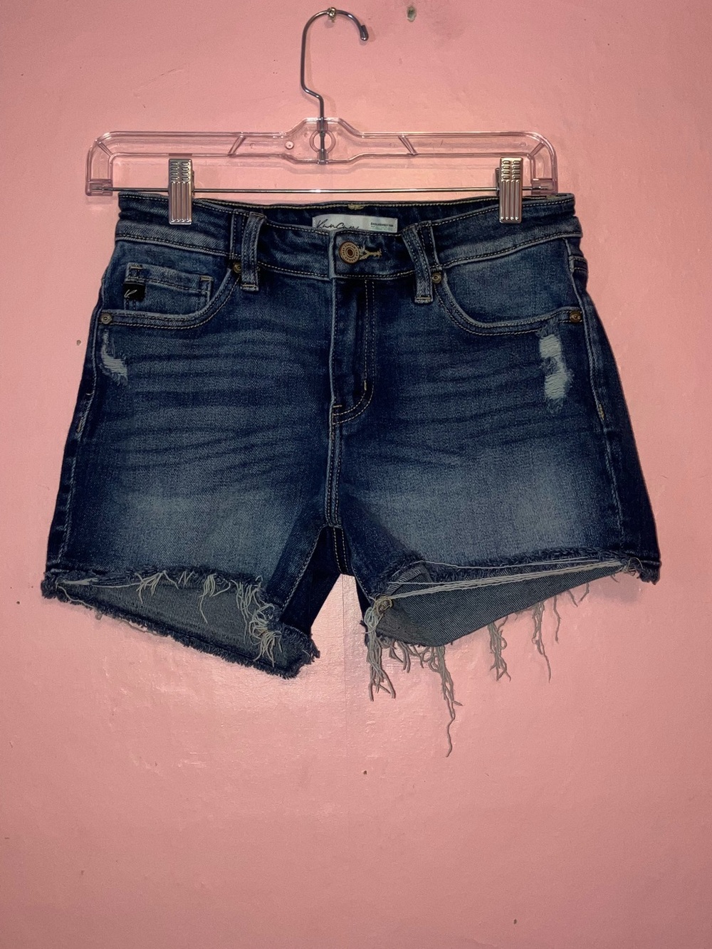 Kancan distressed jeans shorts size 26